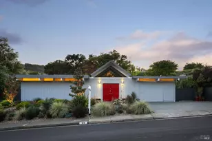 25 Mt Lassen Dr, San Rafael, CA 94903 - Photo 30