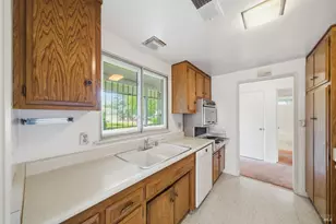 7009 Fairfield Dr, Santa Rosa, CA 95409 - Photo 14