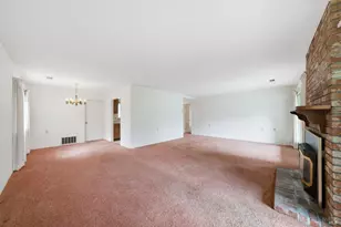7009 Fairfield Dr, Santa Rosa, CA 95409 - Photo 10