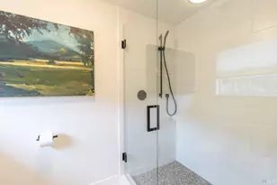 695 Chiquita Rd, Healdsburg, CA 95448 - Photo 26