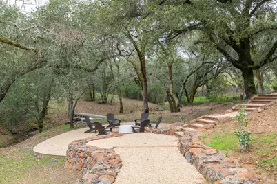 695 Chiquita Road, Healdsburg, CA 95448 - Photo 16