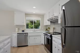 23 Valley Green St, Santa Rosa, CA 95409 - Photo 10