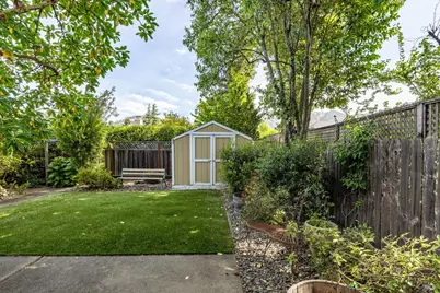 7569 Oak Leaf Drive, Santa Rosa, CA 95409 - Photo 26