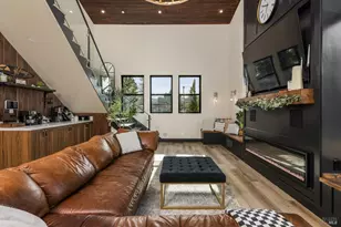 18015 Riverside Dr, Sonoma, CA 95476 - Photo 12