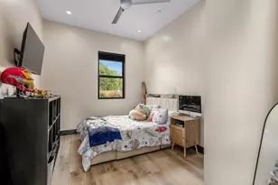 18015 Riverside Dr, Sonoma, CA 95476 - Photo 24