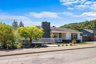 2901 Laurel St, Napa, CA 94558 - Photo 2