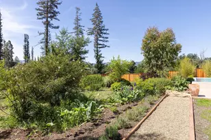 753 Sunnyside Rd, Saint Helena, CA 94574 - Photo 46