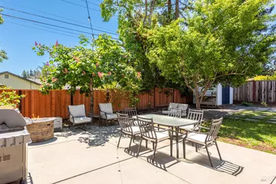 7925 Juanita Court, Sebastopol, CA 95472 - Photo 12