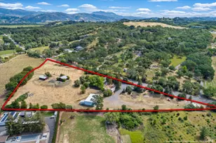 317 Alexander Valley Rd, Healdsburg, CA 95448 - Photo 32