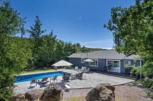 317 Alexander Valley Rd, Healdsburg, CA 95448 - Photo 4