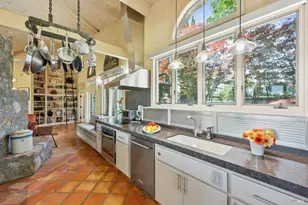 1633 Dry Creek Rd, Healdsburg, CA 95448 - Photo 20