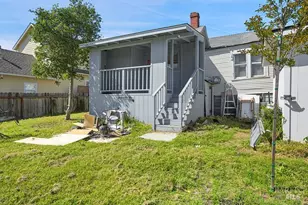 407 Pine St, Capitola, CA 95010 - Photo 6