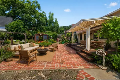 2453 Delevan Way, Santa Rosa, CA 95404 - Photo 8