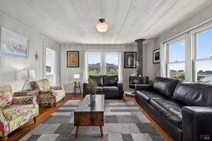10591 Pacific Ave, Jenner, CA 95450 - Photo 40