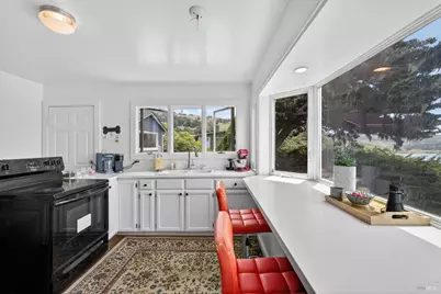 10591 Pacific Avenue, Jenner, CA 95450 - Photo 4