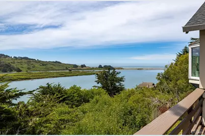 10591 Pacific Avenue, Jenner, CA 95450 - Photo 14