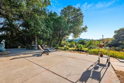 27650 River Road, Cloverdale, CA 95425 - Photo 10