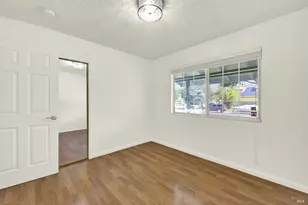 1154 Woodridge Dr, Vacaville, CA 95687 - Photo 38