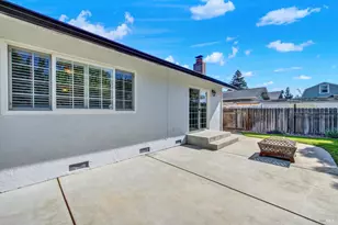1154 Woodridge Dr, Vacaville, CA 95687 - Photo 64