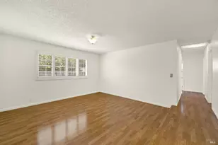 1154 Woodridge Dr, Vacaville, CA 95687 - Photo 12