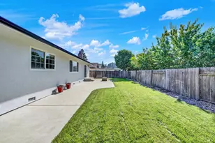 1154 Woodridge Dr, Vacaville, CA 95687 - Photo 60