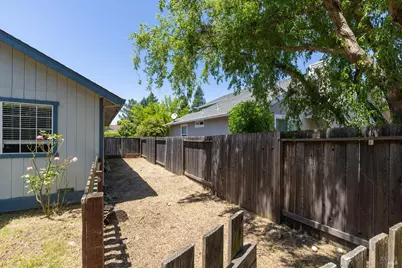 1106 Putney Drive, Santa Rosa, CA 95401 - Photo 24