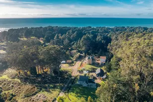 45180 Headlands Dr, Mendocino, CA 95460 - Photo 48