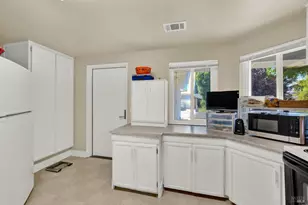 619 Placer Ln, Suisun City, CA 94585 - Photo 24