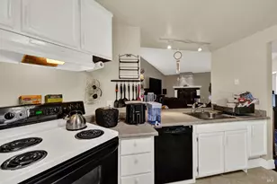 619 Placer Ln, Suisun City, CA 94585 - Photo 26