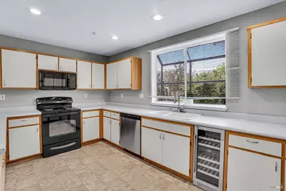 1152 Pear Tree Lane, Napa, CA 94558 - Photo 16