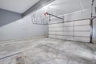 7802 Country Meadow Way, Windsor, CA 95492 - Photo 10