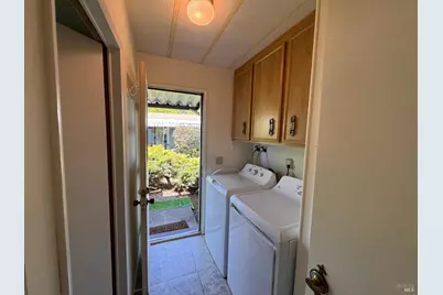 96 Glenoak Court, Santa Rosa, CA 95409 - Photo 24