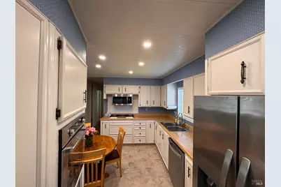 96 Glenoak Court, Santa Rosa, CA 95409 - Photo 10