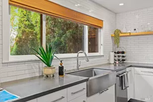 10936 Eastside Rd, Healdsburg, CA 95448 - Photo 16