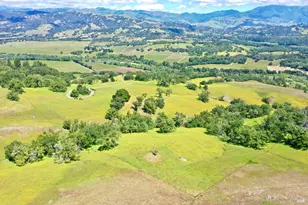 5520 W Soda Rock Ln, Healdsburg, CA 95448 - Photo 12