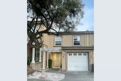 300 Locust Drive #22, Vallejo, CA 94591 - Photo 1