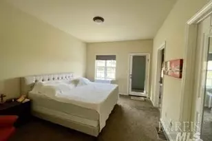 300 Locust Dr, Vallejo, CA 94591 - Photo 8