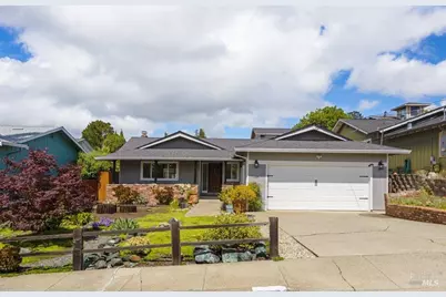 455 W M Street, Benicia, CA 94510 - Photo 44
