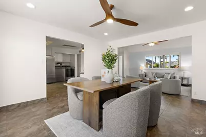 455 W M Street, Benicia, CA 94510 - Photo 12