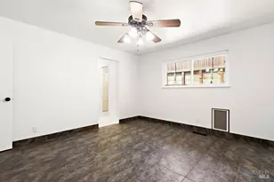 455 W M St, Benicia, CA 94510 - Photo 18