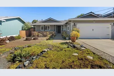 455 W M Street, Benicia, CA 94510 - Photo 1
