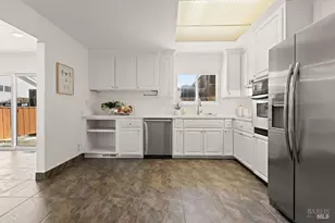 455 W M St, Benicia, CA 94510 - Photo 16