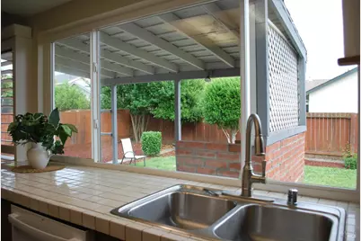 1702 Capistrano Drive, Petaluma, CA 94954 - Photo 12