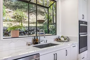 312 Fairhills Dr, San Rafael, CA 94901 - Photo 16