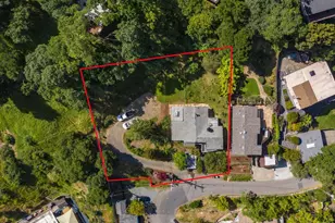 31 Martens Blvd, San Rafael, CA 94901 - Photo 2