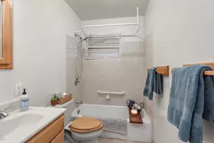 1102 Michigan Dr, Santa Rosa, CA 95405 - Photo 6