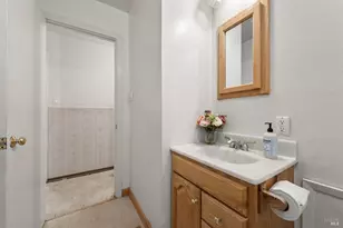 1102 Michigan Dr, Santa Rosa, CA 95405 - Photo 16