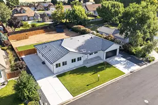 8388 Paradise Lagoon Dr, Lucerne, CA 95458 - Photo 12