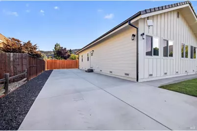 8388 Paradise Lagoon Drive, Lucerne, CA 95458 - Photo 28