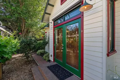 517 Johnson Street, Healdsburg, CA 95448 - Photo 38